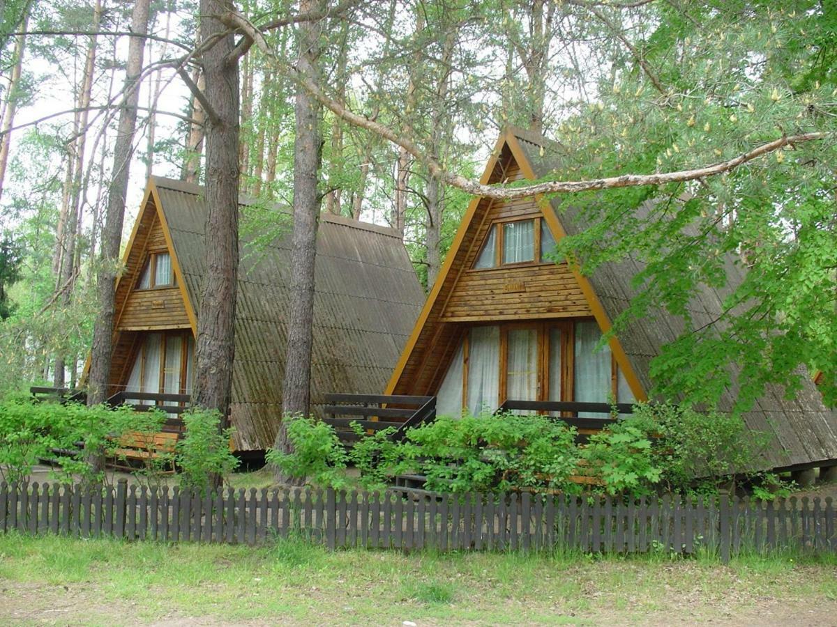 Hotel Osrodek Nowa Holandia à Sierakow  Extérieur photo